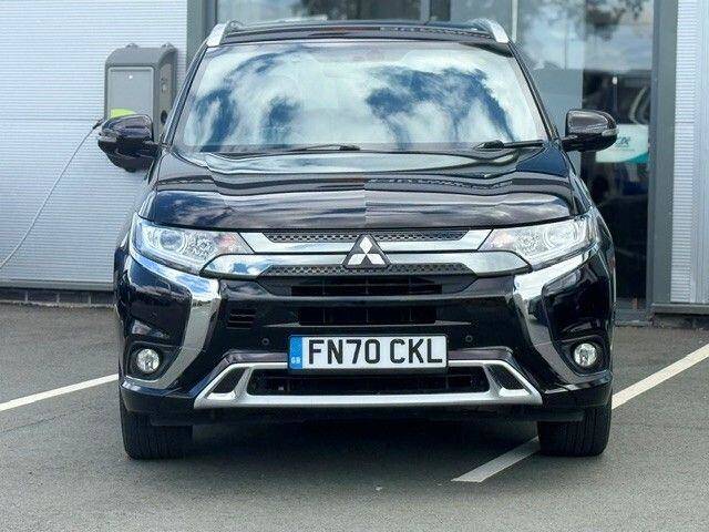 2020 Mitsubishi Outlander 2.4h TwinMotor 13.8kWh Dynamic SUV 5dr Petrol Plug-in Hybrid CVT 4WD Euro 6 (s/s) (224 ps)