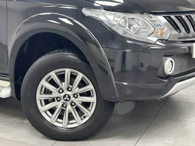 2017 Mitsubishi L200 2.4 Barbarian Di-D