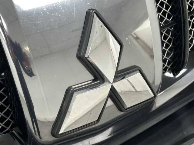2017 Mitsubishi L200 2.4 Barbarian Di-D