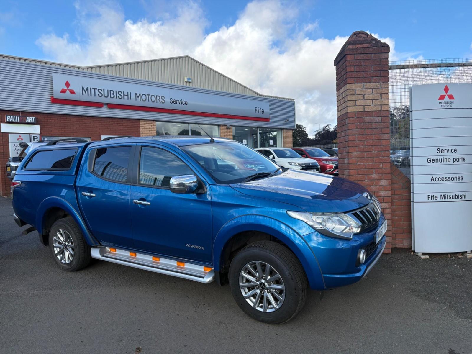 2017 Mitsubishi L200