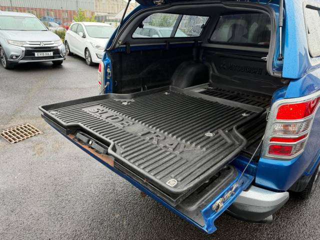 2017 Mitsubishi L200 2.4 DI-D DC Warrior Pickup Double Cab 4dr Diesel Auto 4WD Euro 6 (178 ps)