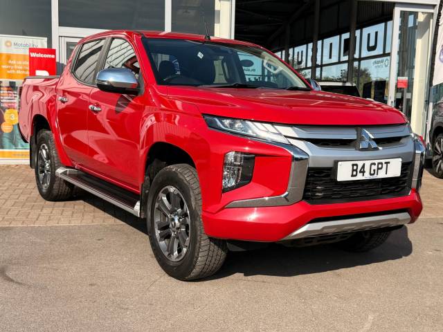 Mitsubishi L200 2.3 Double Cab DI-D 150 Barbarian 4WD Pick Up Diesel RED