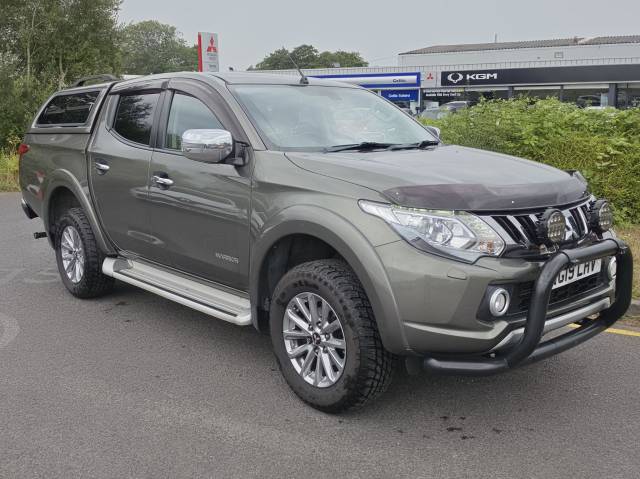 Mitsubishi L200 2.4 Double Cab DI-D 178 Warrior 4WD Auto Pick Up Diesel GREEN