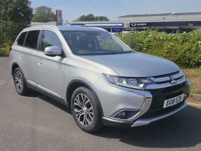MITSUBISHI OUTLANDER at Mitsubishi UVL Selby