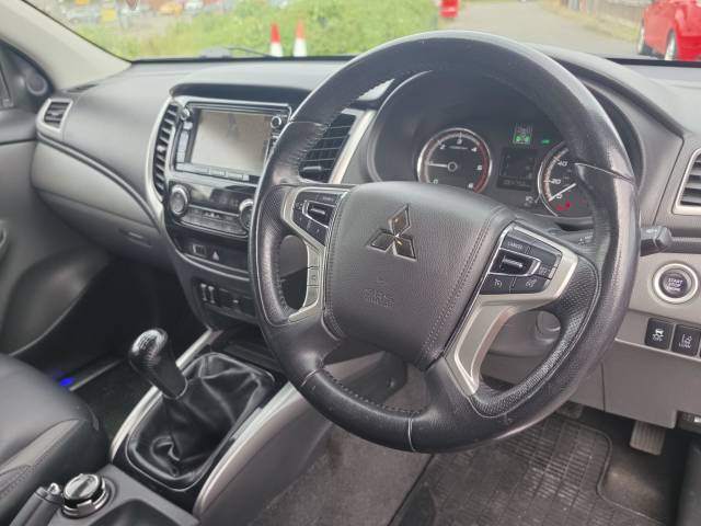 2019 Mitsubishi L200 2.4 Double Cab DI-D 178 Barbarian 4WD