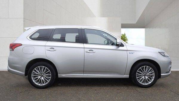 2018 Mitsubishi Outlander 2.4 PHEV 5hs 5dr Auto