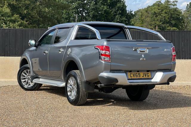 2019 Mitsubishi L200 2.4 Double Cab DI-D 178 Barbarian 4WD Auto