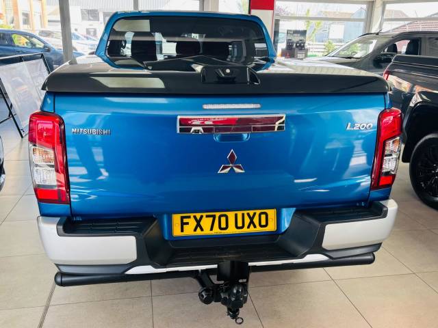 2020 Mitsubishi L200 2.3 Double Cab DI-D 150 Warrior 4WD