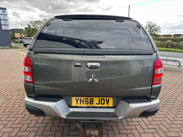 2018 Mitsubishi L200 2.4 Double Cab DI-D 178 Warrior 4WD
