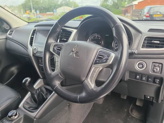 2021 Mitsubishi L200 2.3 Double Cab DI-D 150 Barbarian 4WD