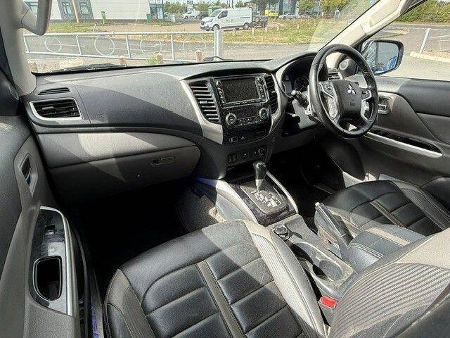 2018 Mitsubishi L200 2.4 DI-D DC Barbarian Pickup Double Cab 4dr Diesel Auto 4WD Euro 6 (178 ps)