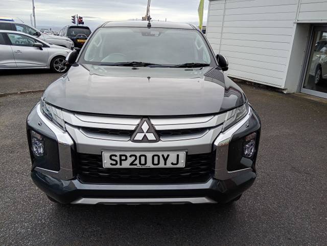 2020 Mitsubishi L200 2.2 DI-D DC Warrior 4WD Euro 6 (s/s) 4dr