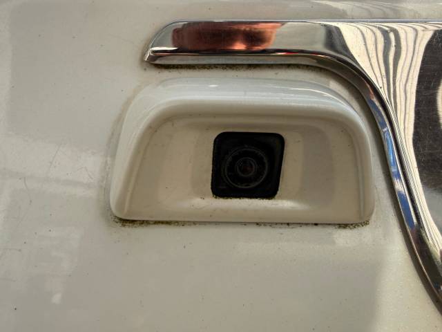 2017 Mitsubishi L200 2.4 Double Cab DI-D 178 Barbarian 4WD