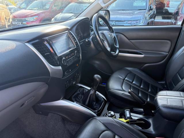 2018 Mitsubishi L200 2.4 DI-D DC Barbarian 4WD Euro 6 4dr