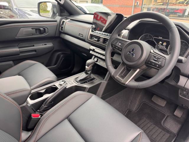 2026 Mitsubishi L200 2.4 Bi-Turbo Barbarian Auto 4WD Euro 6 (s/s) 4dr
