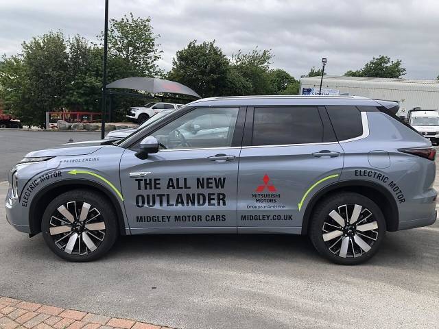 2026 Mitsubishi Outlander PHEV Diamond SUV 2.4 Auto Petrol/Electric