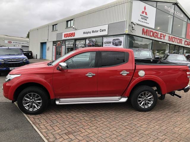 2020 Mitsubishi L200 2.4 DI-D DC Barbarian Pickup Double Cab 4dr Diesel Manual 4WD Euro 6 (178 ps)