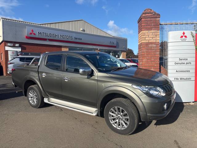 Mitsubishi L200 2.4 DI-D DC Barbarian 4WD Euro 6 4dr Pickup Diesel Amazon Green