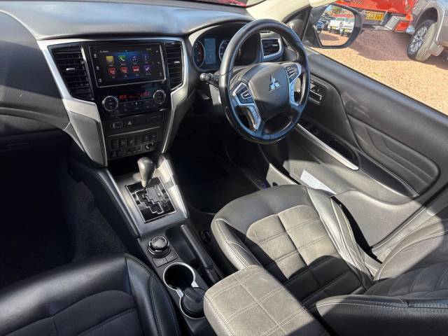 2019 Mitsubishi L200 2.2 DI-D DC Barbarian X Pickup Double Cab 4dr Diesel Auto 4WD Euro 6 (s/s) (150 ps)