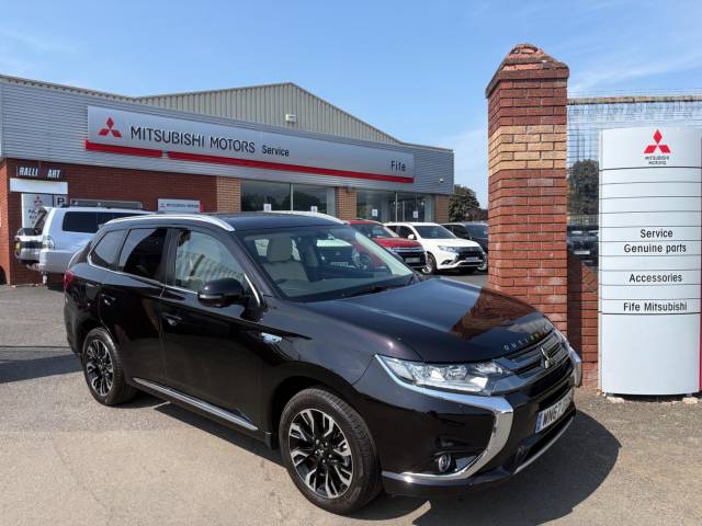 2017 Mitsubishi Outlander 2.0h 12kWh 5h CVT 4WD Euro 6 (s/s) 5dr
