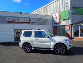MITSUBISHI SHOGUN at Mitsubishi UVL Selby