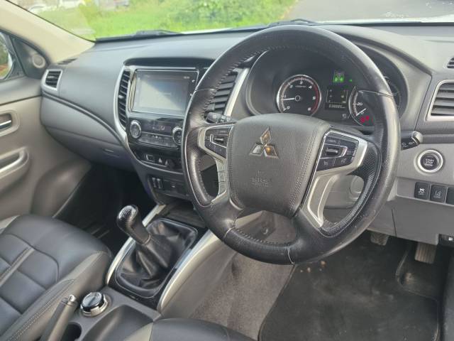2019 Mitsubishi L200 2.4 Double Cab DI-D 178 Barbarian 4WD