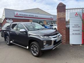 MITSUBISHI L200 at Mitsubishi UVL Selby
