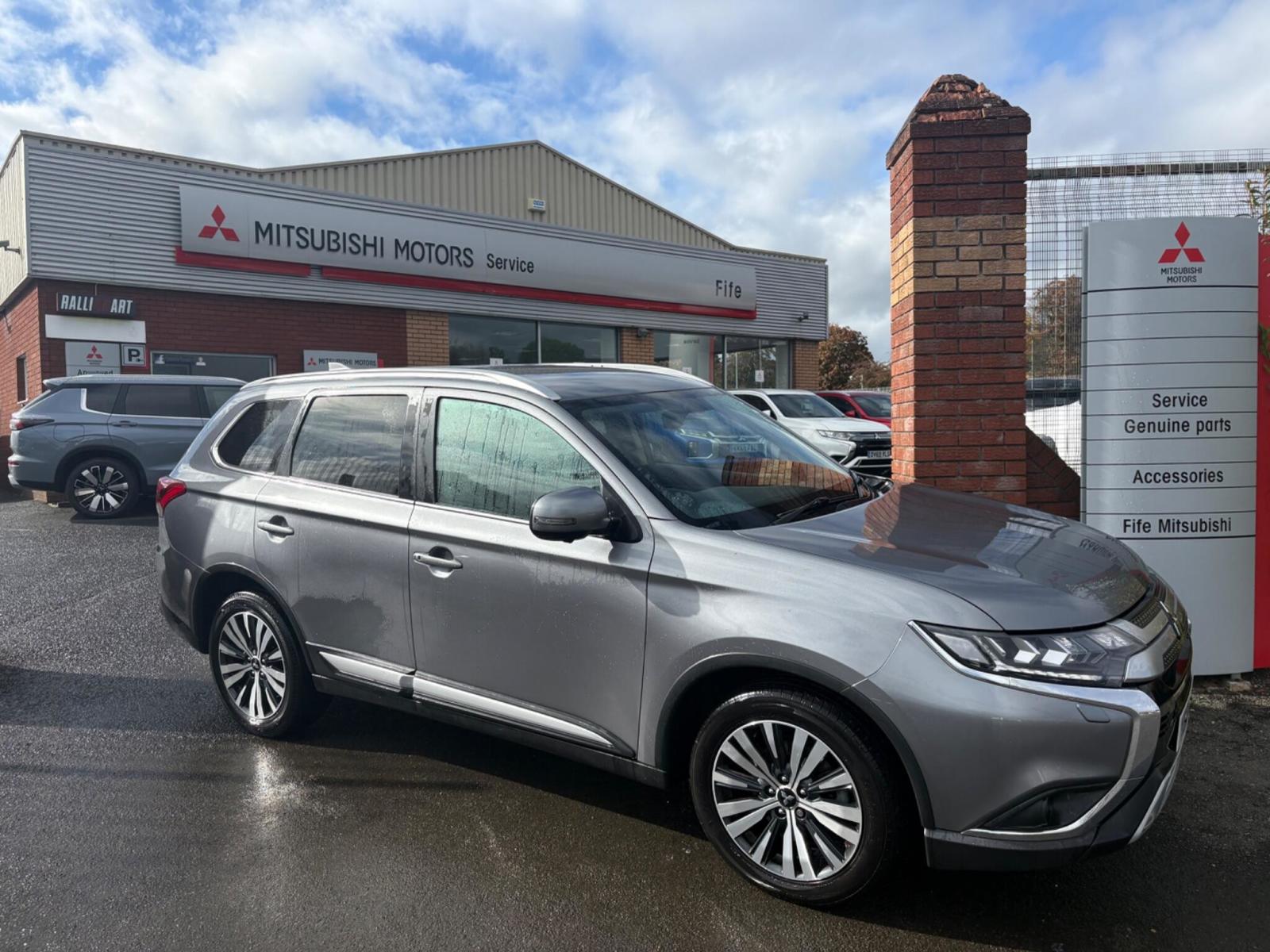 2020 Mitsubishi Outlander