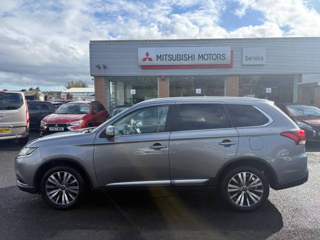 2020 Mitsubishi Outlander 2.0 MIVEC Exceed CVT 4WD Euro 6 (s/s) 5dr