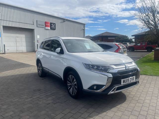Mitsubishi Outlander 2.0 4 5dr CVT Estate Petrol WHITE