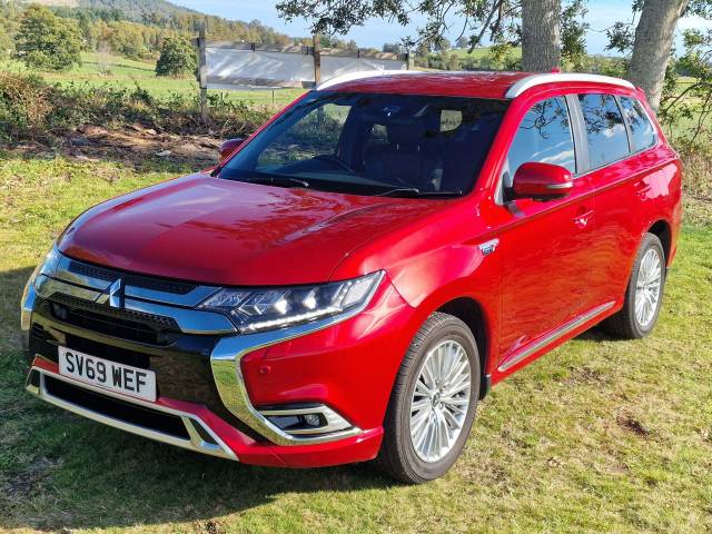 2019 Mitsubishi Outlander 2.4h TwinMotor 13.8kWh Exceed Safety CVT 4WD Euro 6 (s/s) 5dr