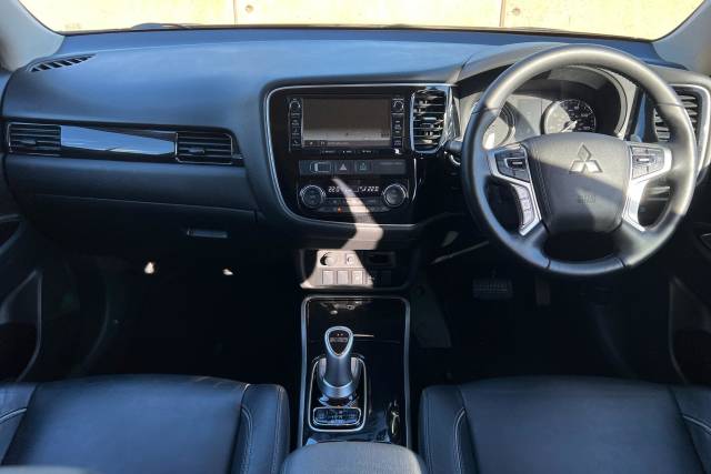 2017 Mitsubishi Outlander 2.0 PHEV 4h 5dr Auto