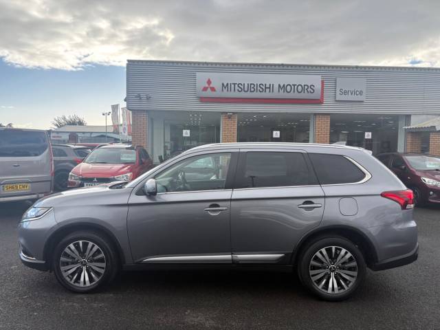 2020 Mitsubishi Outlander 2.0 MIVEC Exceed CVT 4WD Euro 6 (s/s) 5dr