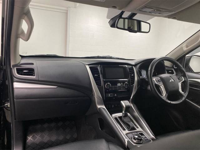 2020 Mitsubishi Shogun Sport 2.4D 4 SUV 5dr Diesel Auto 4WD Euro 6 (181 ps)
