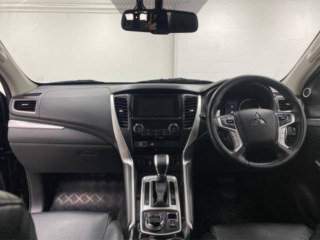 2020 Mitsubishi Shogun Sport 2.4D 4 SUV 5dr Diesel Auto 4WD Euro 6 (181 ps)