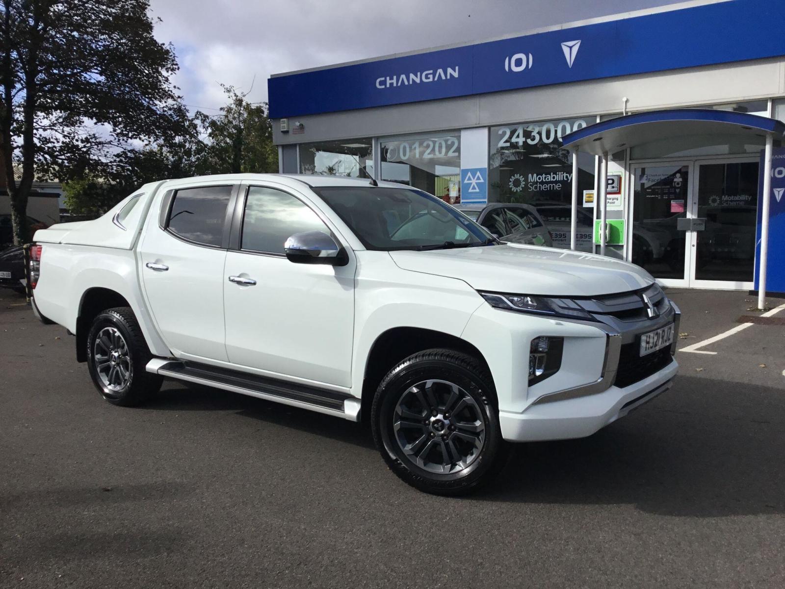 2021 Mitsubishi L200