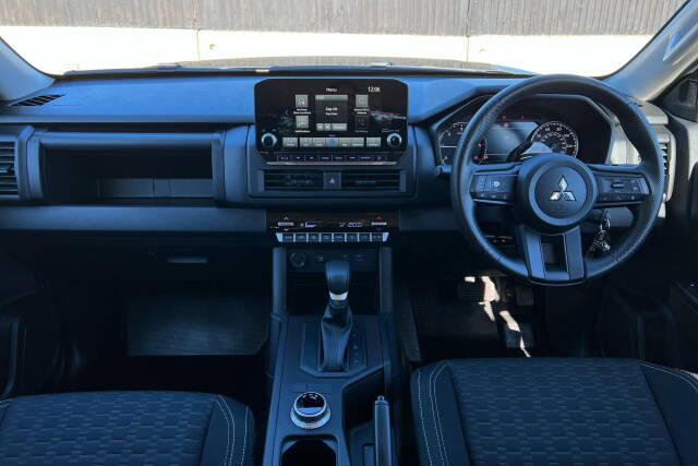 2026 Mitsubishi L200 2.4 Bi-Turbo D Titan Double Cab Pick Up 4WD Auto